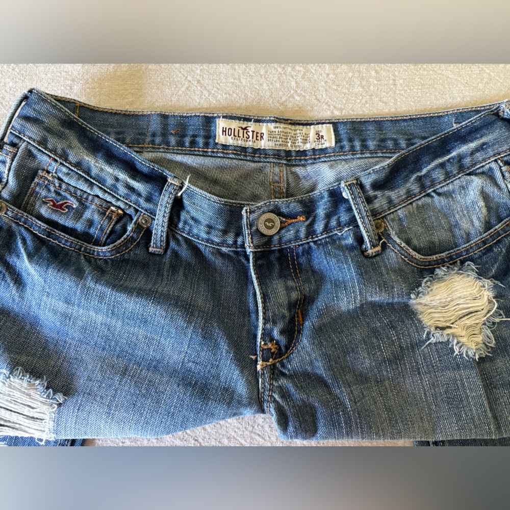 Hollister size 3 100% cotton jeans